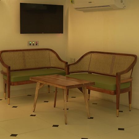 The Lavish Stay Varanasi Bagian luar foto