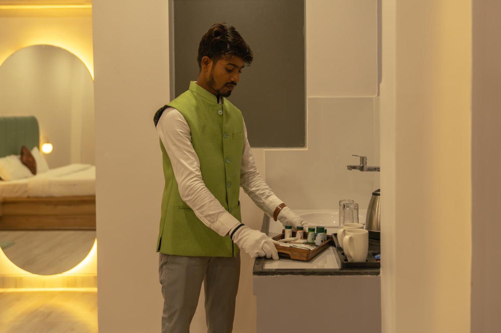 The Lavish Stay Varanasi Bagian luar foto